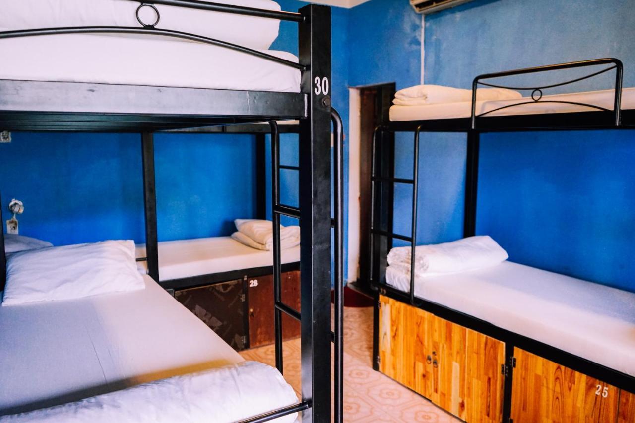 Vietnam Backpacker Hostels - Hue Exterior photo